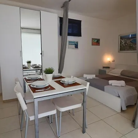 Holiday home Casa Ginevra Lu Sule A Otranto
